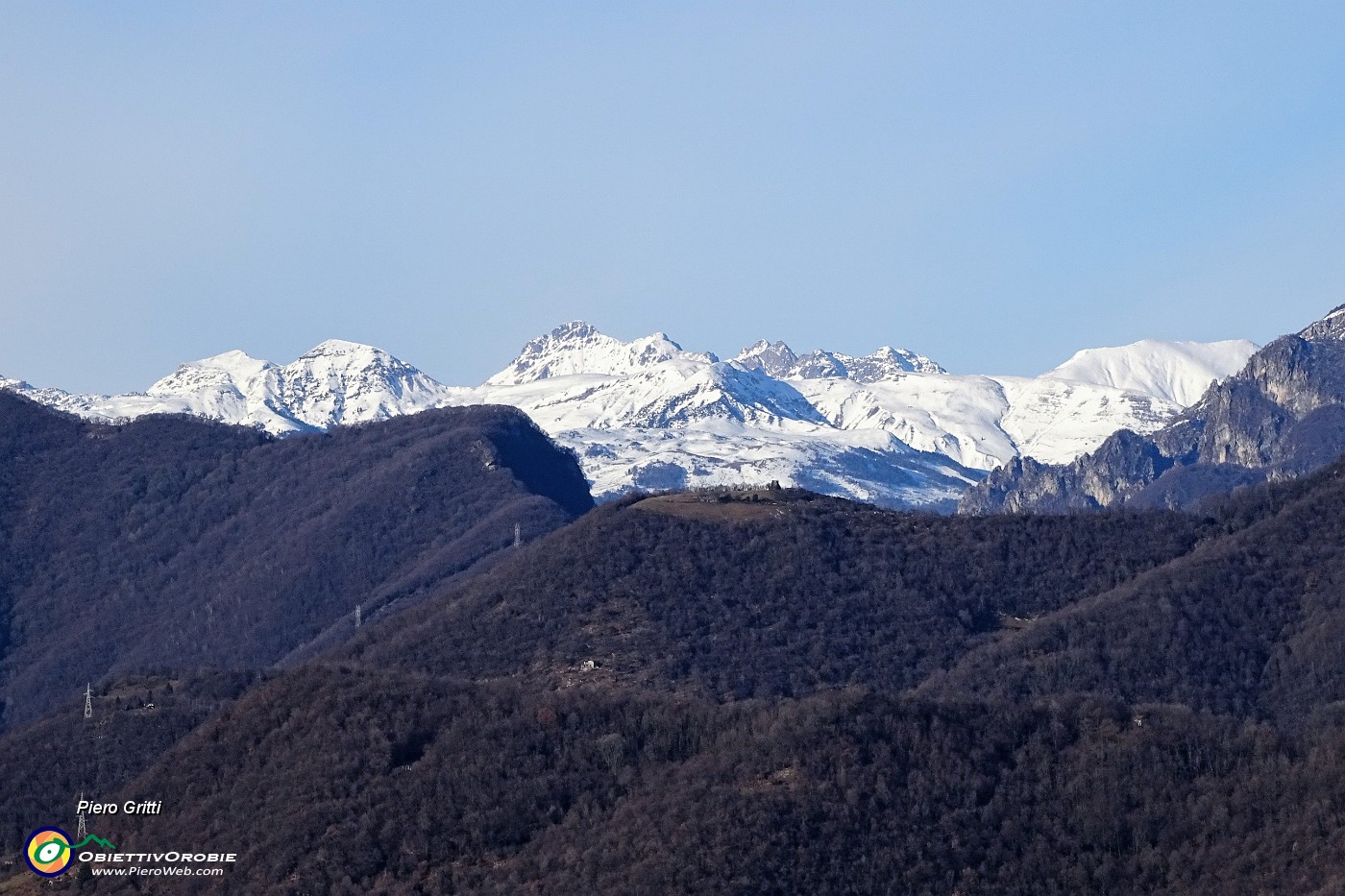 66 Zoom verso i monti della Val Taleggio.JPG